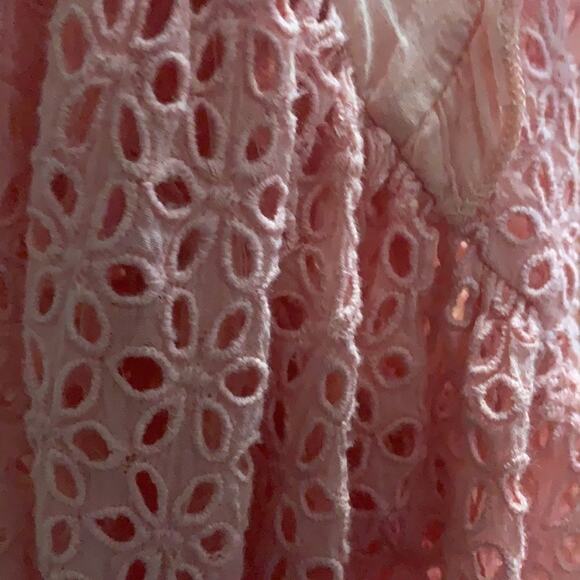 LOVE SAM ANTHROPOLOGIE EYELET & EMBROIDERY DEEP V‎ NECK BLOUSE SIZE S - Picture 5 of 5